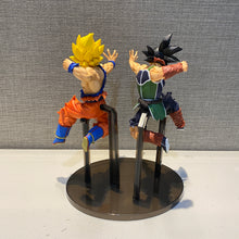 Load image into Gallery viewer, Goku &amp; Bardock&lt;br&gt;Figure&lt;br&gt;Dragon Ball
