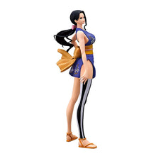 Load image into Gallery viewer, Robin&lt;br&gt;Figure&lt;br&gt;One Piece
